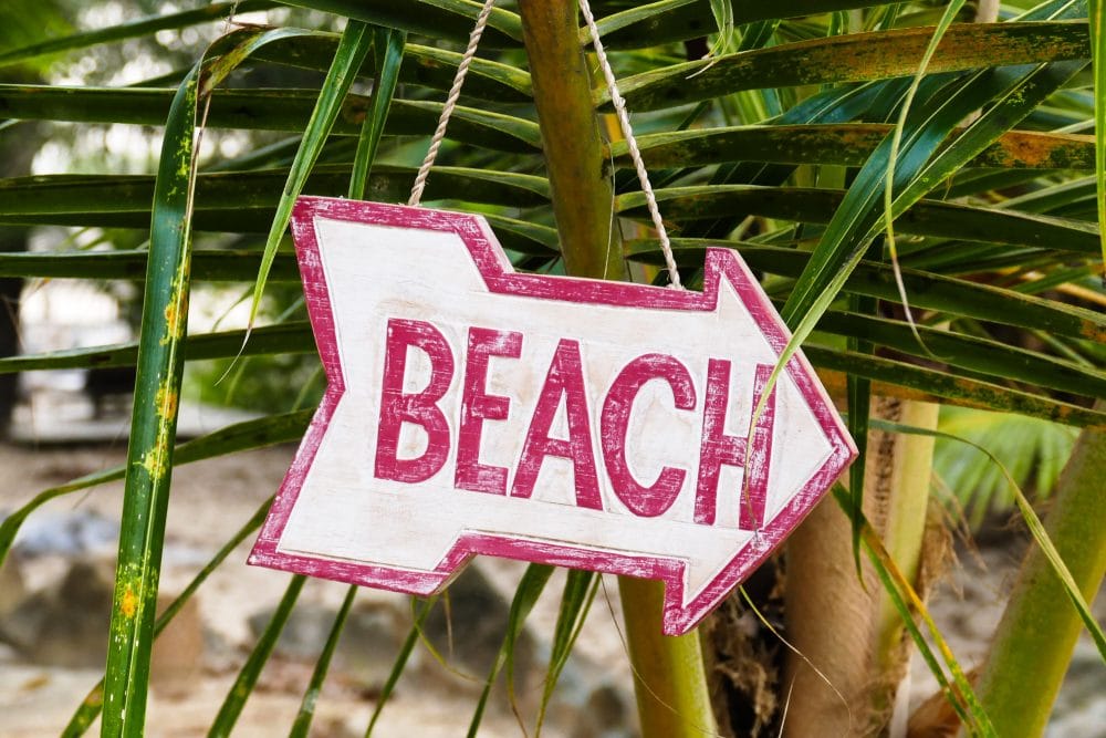 et beach skilt