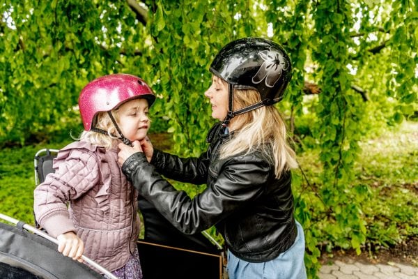 Få en ulykkesforsikring med de rette dækninger til dig og familiens mindste