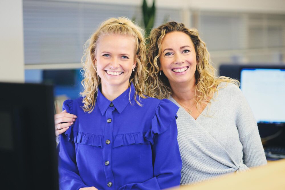 Gitte Dige og Rebecca Fly Gade, kundekonsulenter